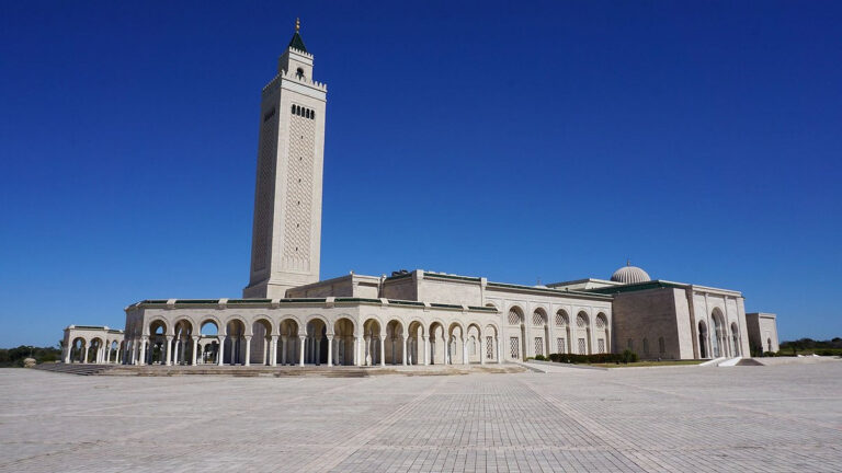 april-21-marks-eid-al-fitr-2023-in-tunisia