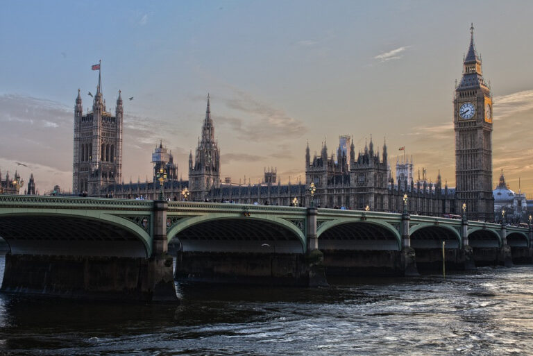 astronomy-calculations-april-21-is-eid-al-fitr-2023-in-uk