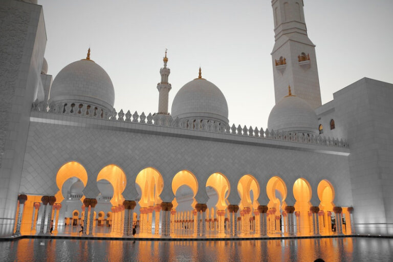 eid-al-fitr-2023-uae-expected-to-celebrate-on-april-21