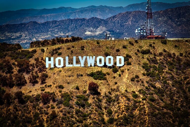 hollywood-writers-and-studios-announces-preliminary-deal-to-end-strike