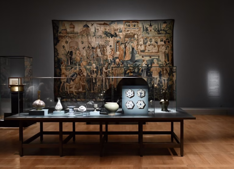 The Mamluks Take Over the Louvre: A Forgotten Golden Age Brought Back to Life