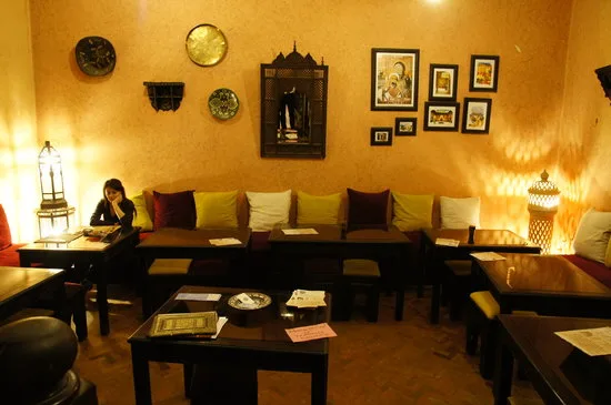 Medina Cafe, Fez: Blue Gate Favorite With Rooftop Seating