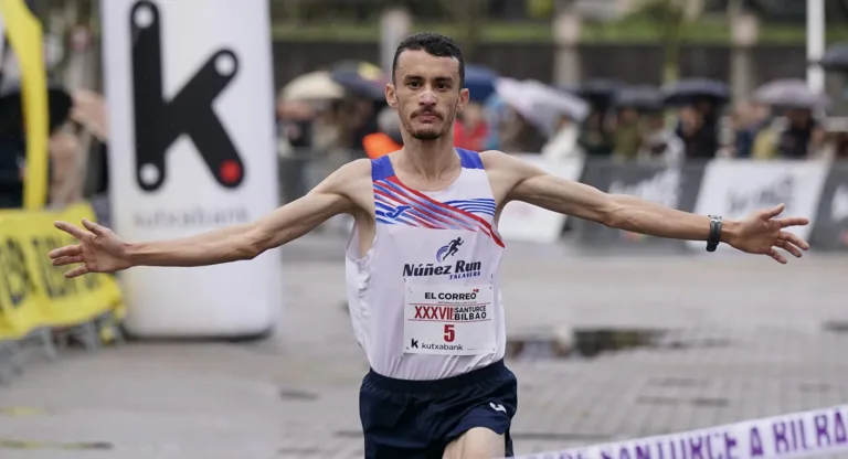 Abderrahmane El Aferdi Wins Rain-Soaked 37th Santurce–Bilbao 15.4K in Under 43 Minutes