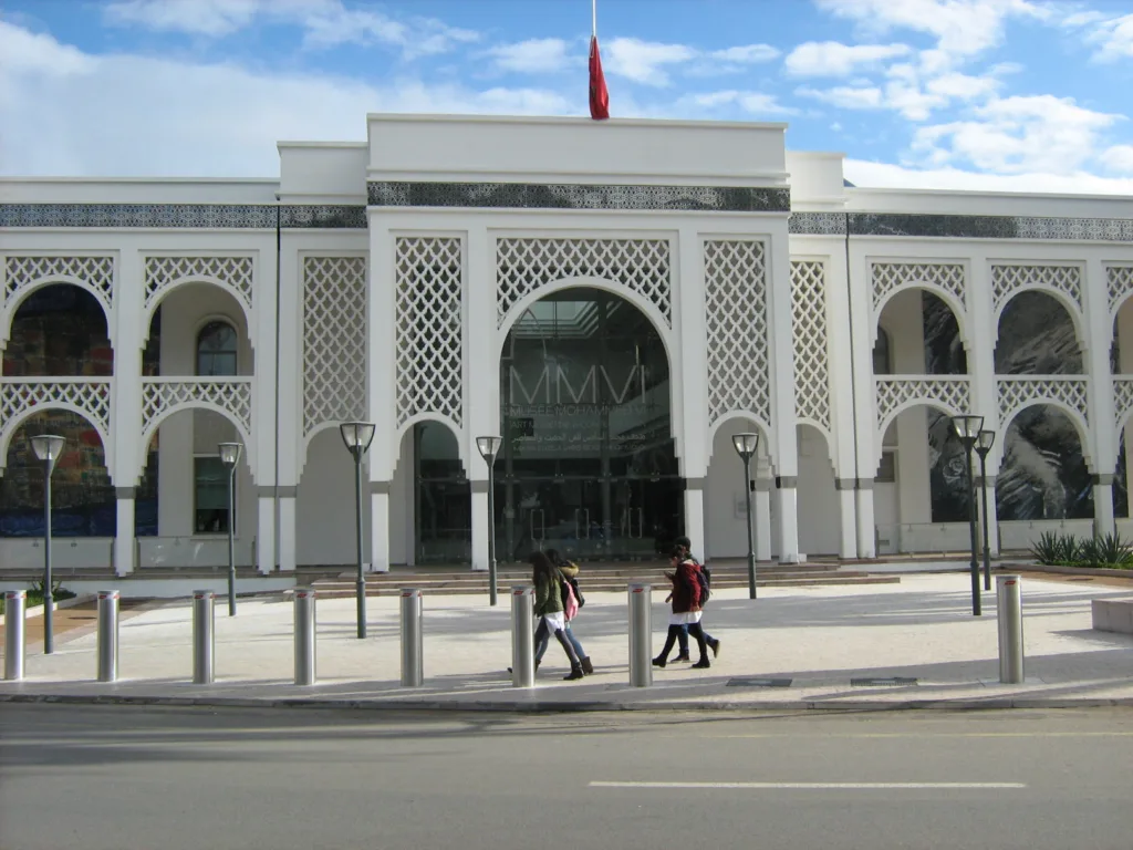 ‘Paloma’: New Monumental Sculpture Installed at MMVI Forecourt