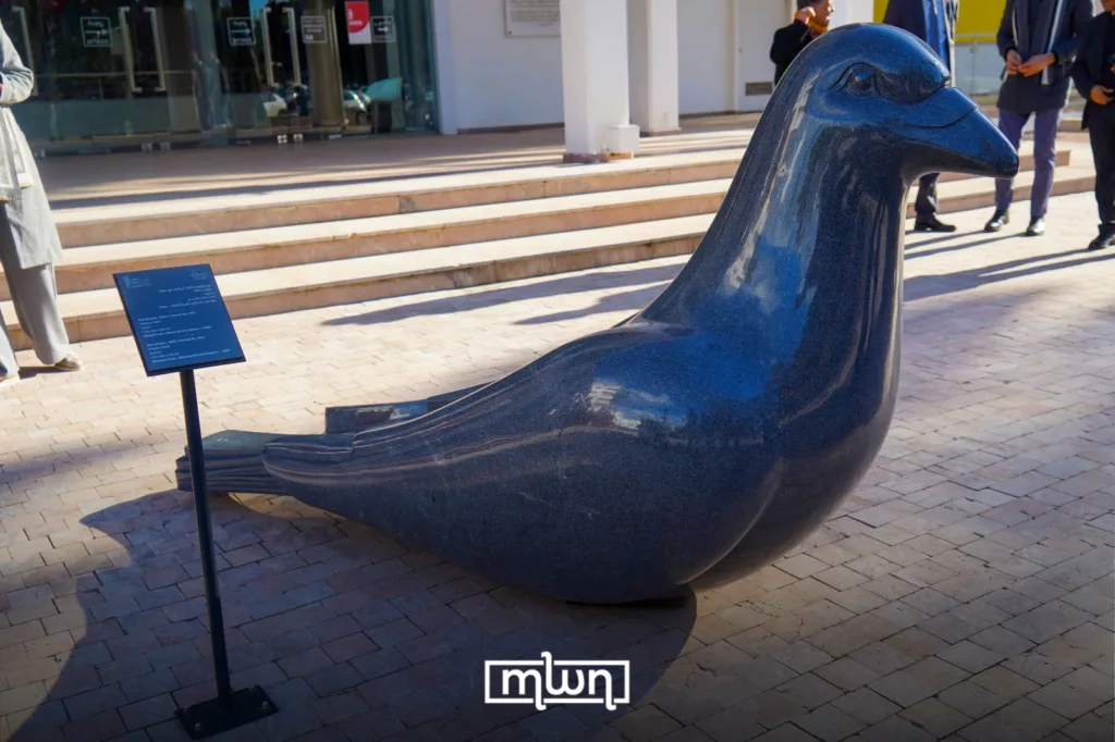 ‘Paloma’ Sculpture Installed Today on MMVI Forecourt in Rabat