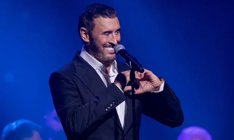 Why We Love Kadim Al Sahir
