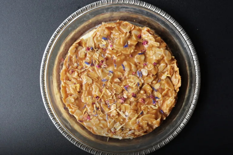 Chebakia Cheesecake: A Moroccan Twist