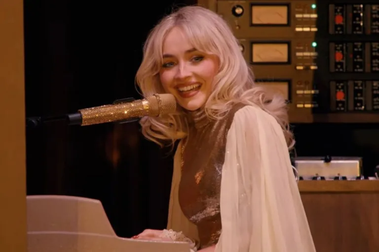 Sabrina Carpenter Apologizes for Coachella Incident