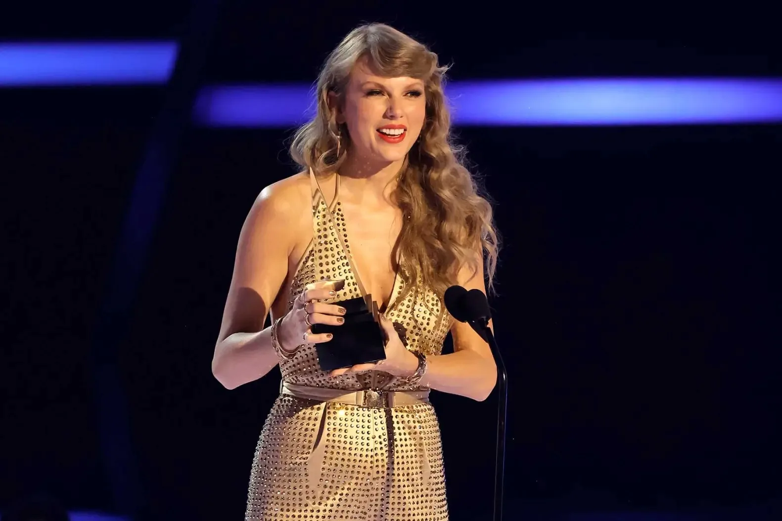 Taylor Swift Celebrates 2026 American Music Awards Nominations
