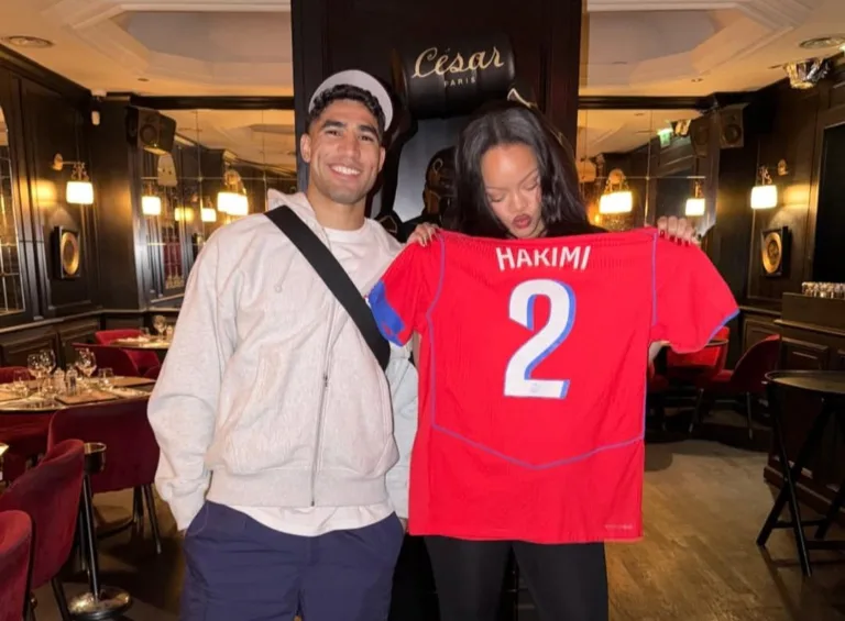 Achraf Hakimi's signed Jersey for Rihanna