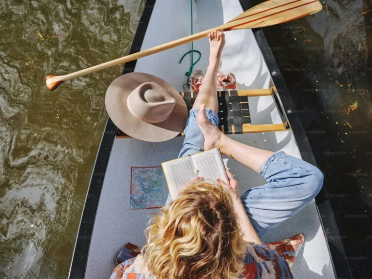 Stepping Outside the Screen: How to Reclaim an Attentive Mind