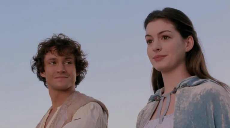 Anne Hathaway’s 2004 Hit Ella Enchanted Is Set to Return to Screens