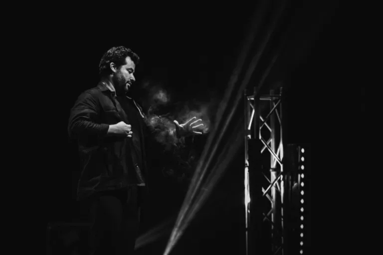 Hicham Illusions Turns the ‘IM-POSSIBLE’ into a Magic Spectacle in Rabat