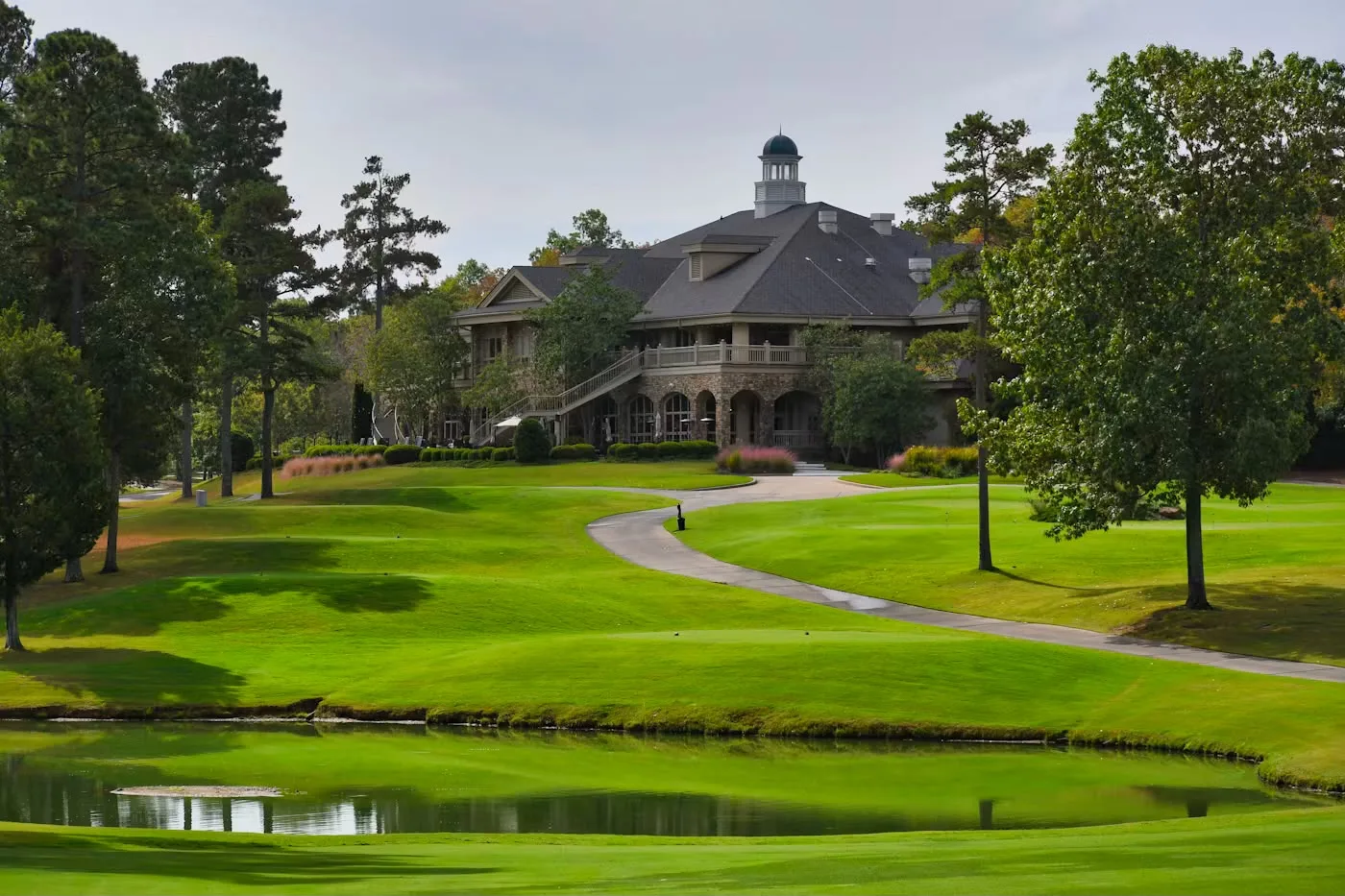 Is Living on a Golf Course the New Definition of Luxury?