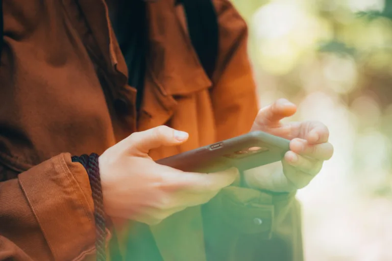 Why Gen Z is Trading Smartphones For Flip Phones