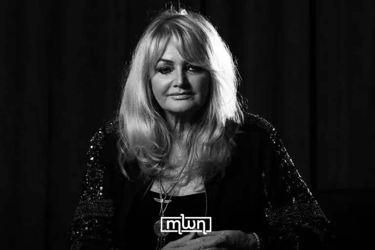 Singer Bonnie Tyler Dies at 75