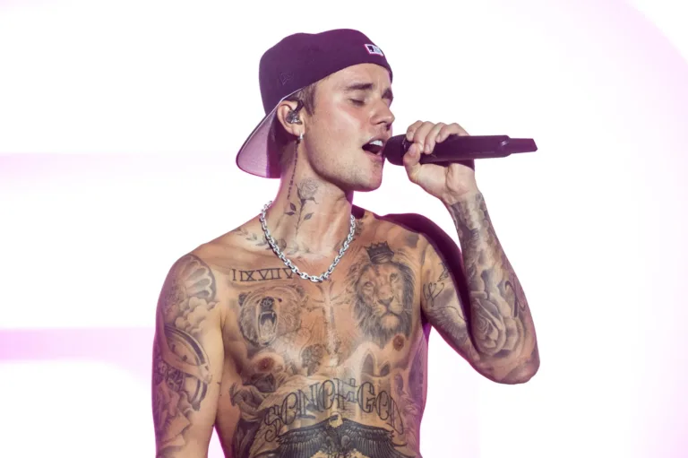 Justin Bieber shows his interest in performing for the World Cup final halftime show.