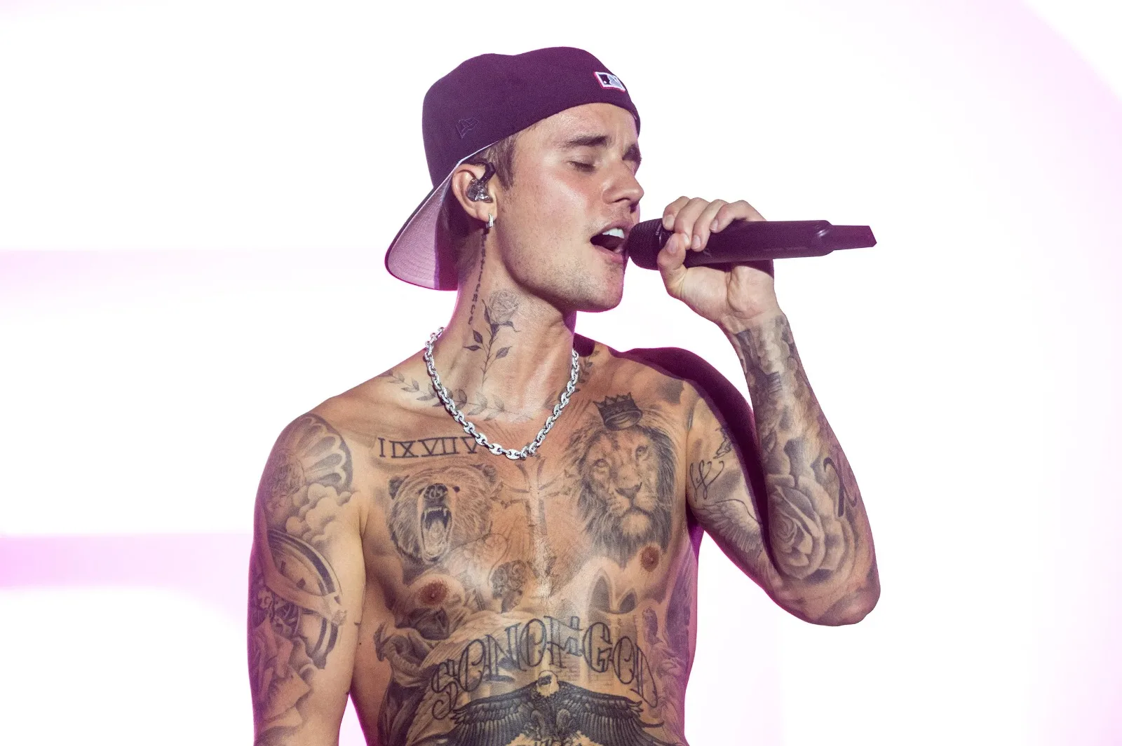 Justin Bieber shows his interest in performing for the World Cup final halftime show.