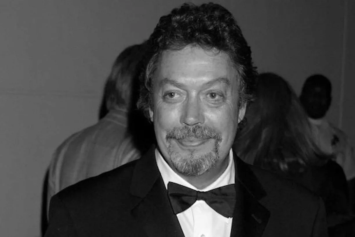 Tim Curry, Star of 'Rocky Horror' and 'It,' Dies at 80
