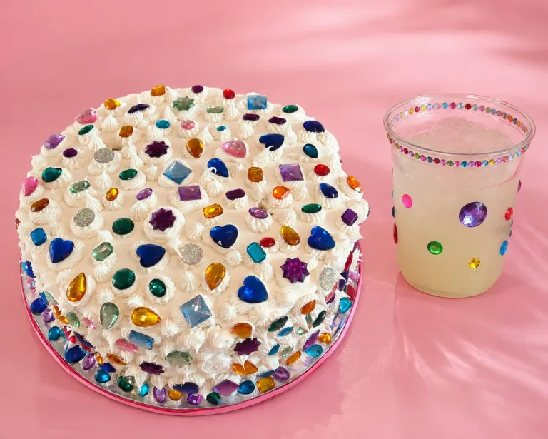 What the Bedazzl? A Trend You Will See Everywhere 