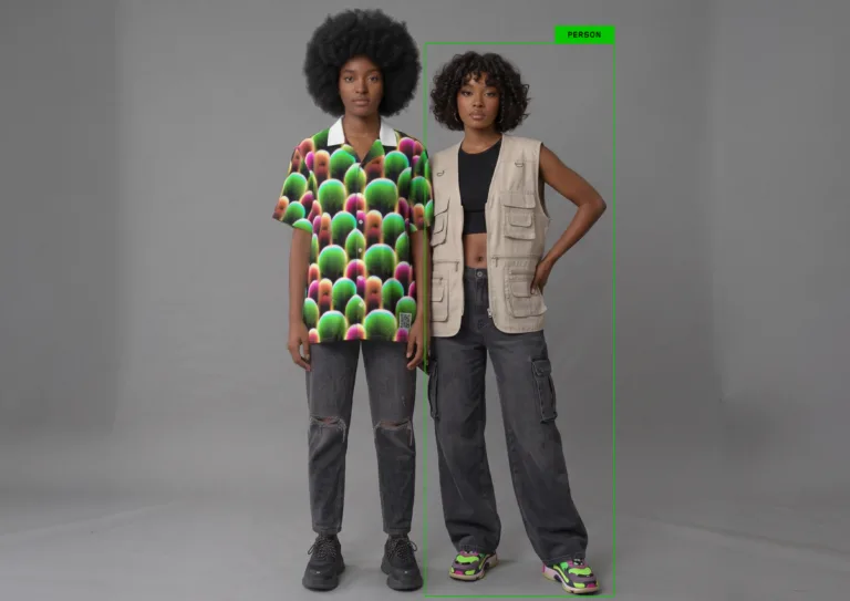 ‘Digital Camouflage’ Shirt Can Fool AI Cameras / Source: Simon Weckert